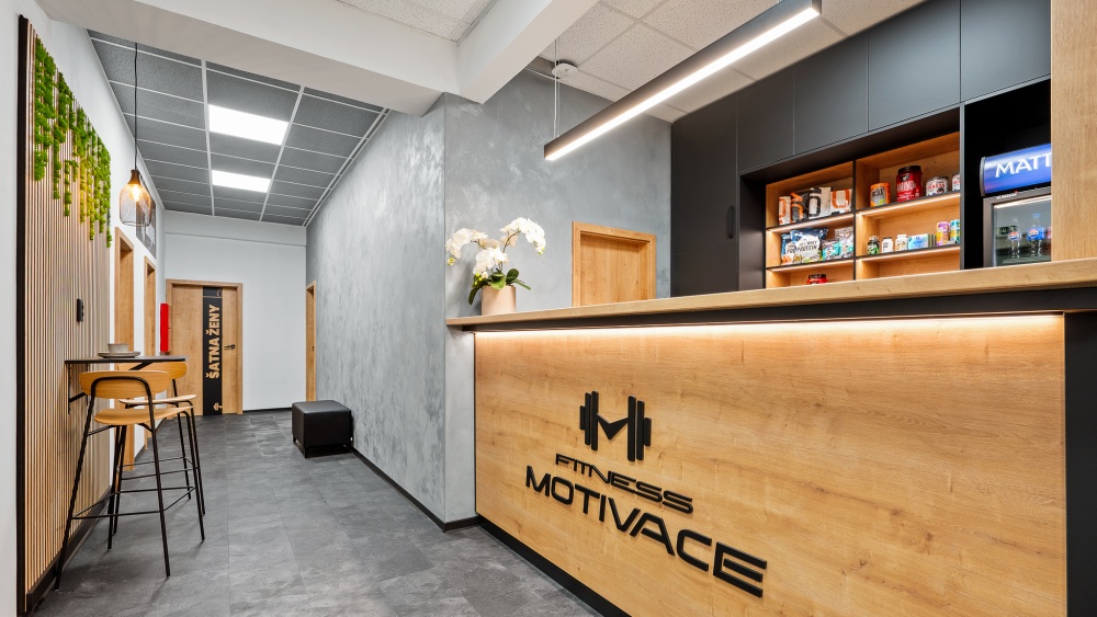 pult, posezení, stěrka